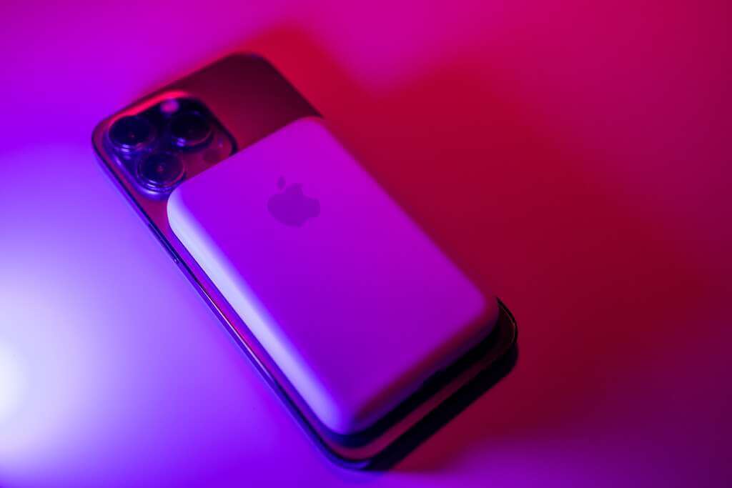 How many mAh to charge iPhone 1 How many mAh to charge iPhone 1