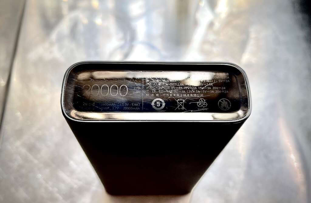 Xiaomi 2000mAh Power rating Spec 3.7v Xiaomi-Powerbank-2000mAh-Power-rating-Spec-3.7v