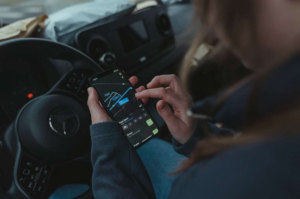 DISABLING phone BLUETOOTH AND LOCATION DRASTICALLY IMPROVE BATTERY LIFE DISABLING phone BLUETOOTH AND LOCATION DRASTICALLY IMPROVE BATTERY LIFE