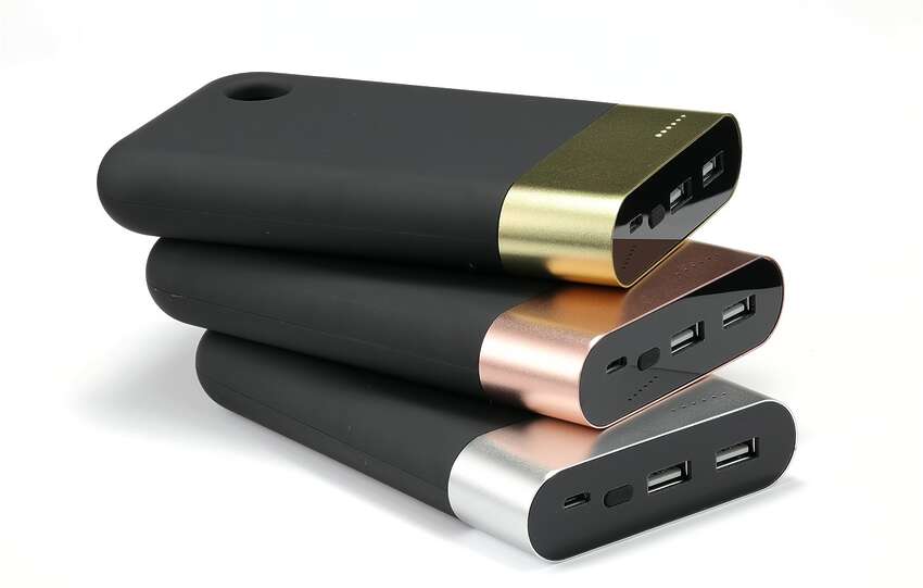 how to use power bank for the first time
