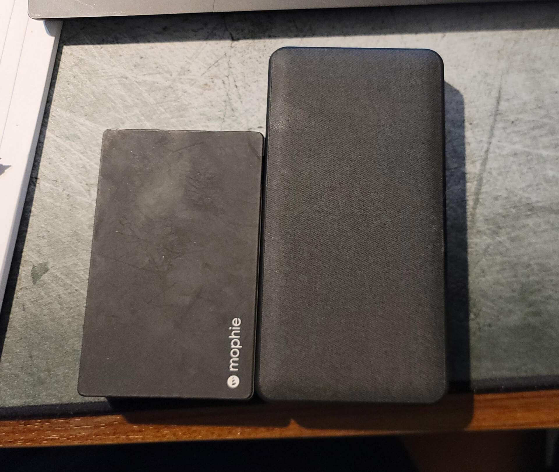 Mophie powerstation 10000 Size Compare Mophie powerstation 10000 Size Compare
