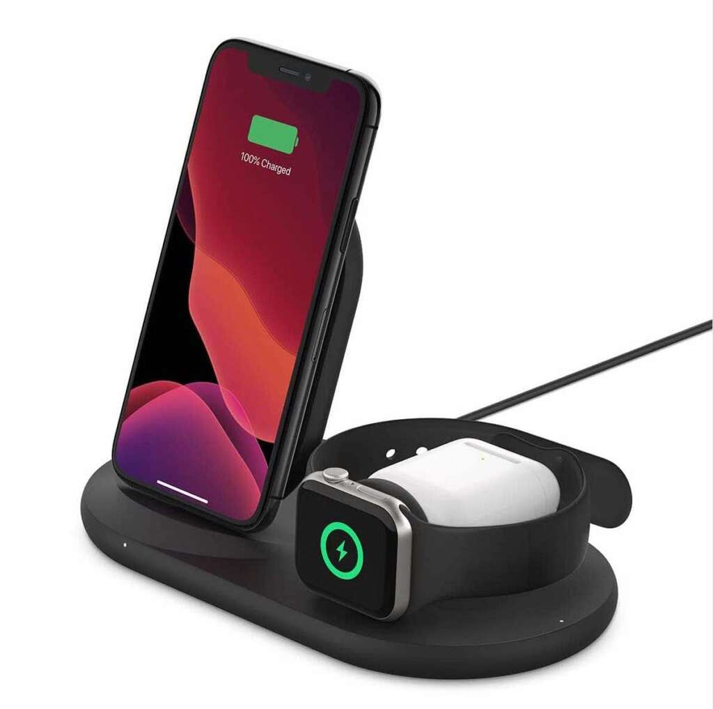 Belkin 3 in 1 Wireless Charger with MagSafe Belkin 3 in 1 Wireless Charger with MagSafe