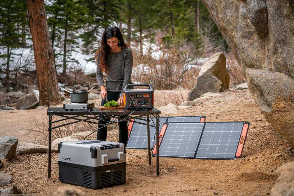 portable power station charging with solar panel for hiking 5 portable power station charging with solar panel for hiking 5