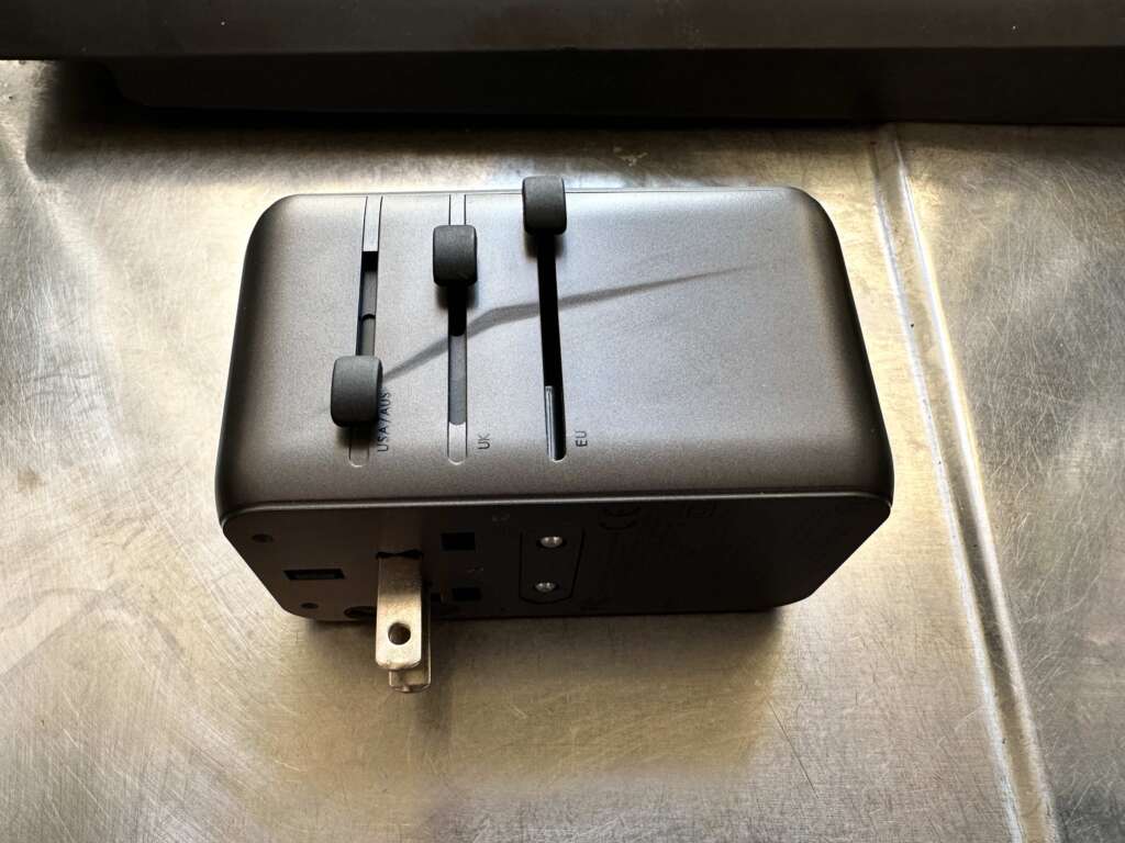 AUKEY PA TA09 100W Universal Travel Charger US Charging AUKEY PA TA09 100W Universal Travel Charger US Charging