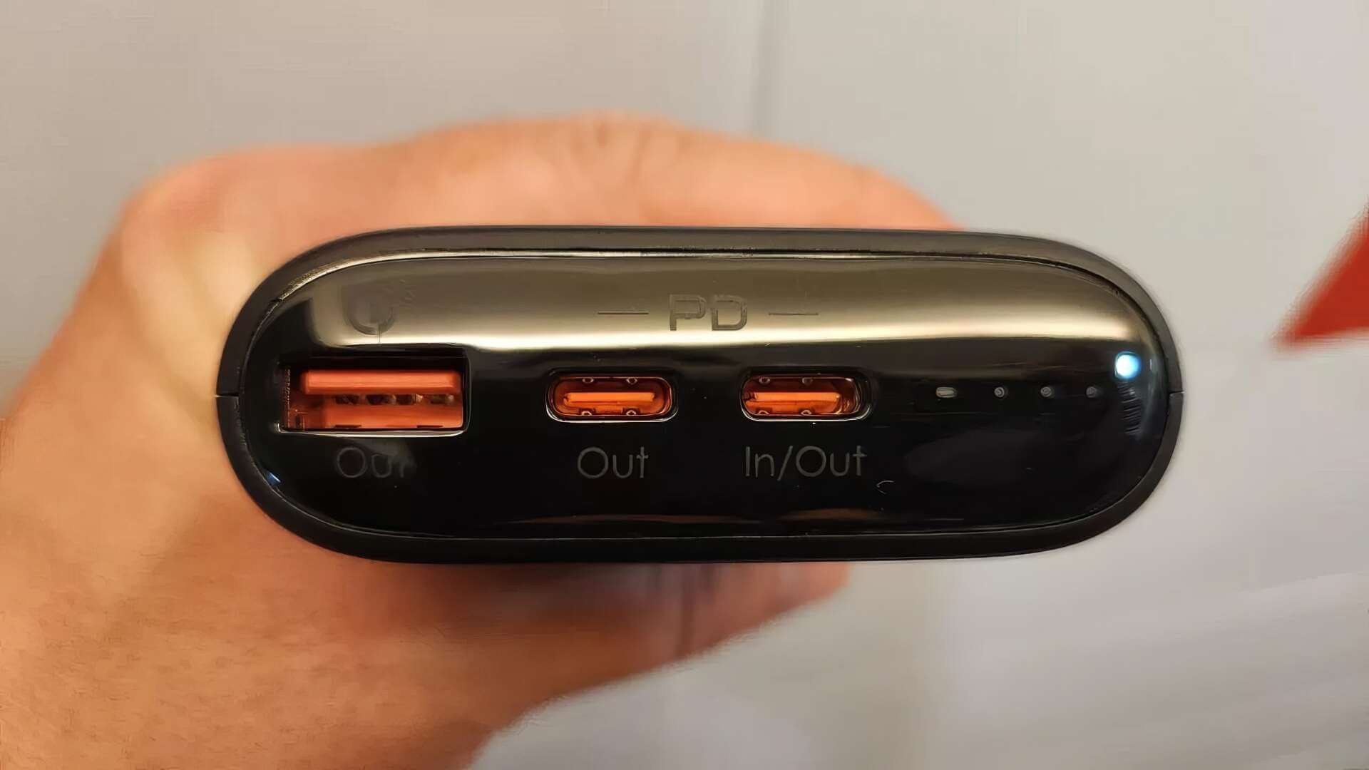 AUKEY PB Y43 Sprint X 20K 65W 20000mAh Charging ports AUKEY PB Y43 Sprint X 20K 65W 20000mAh Charging ports