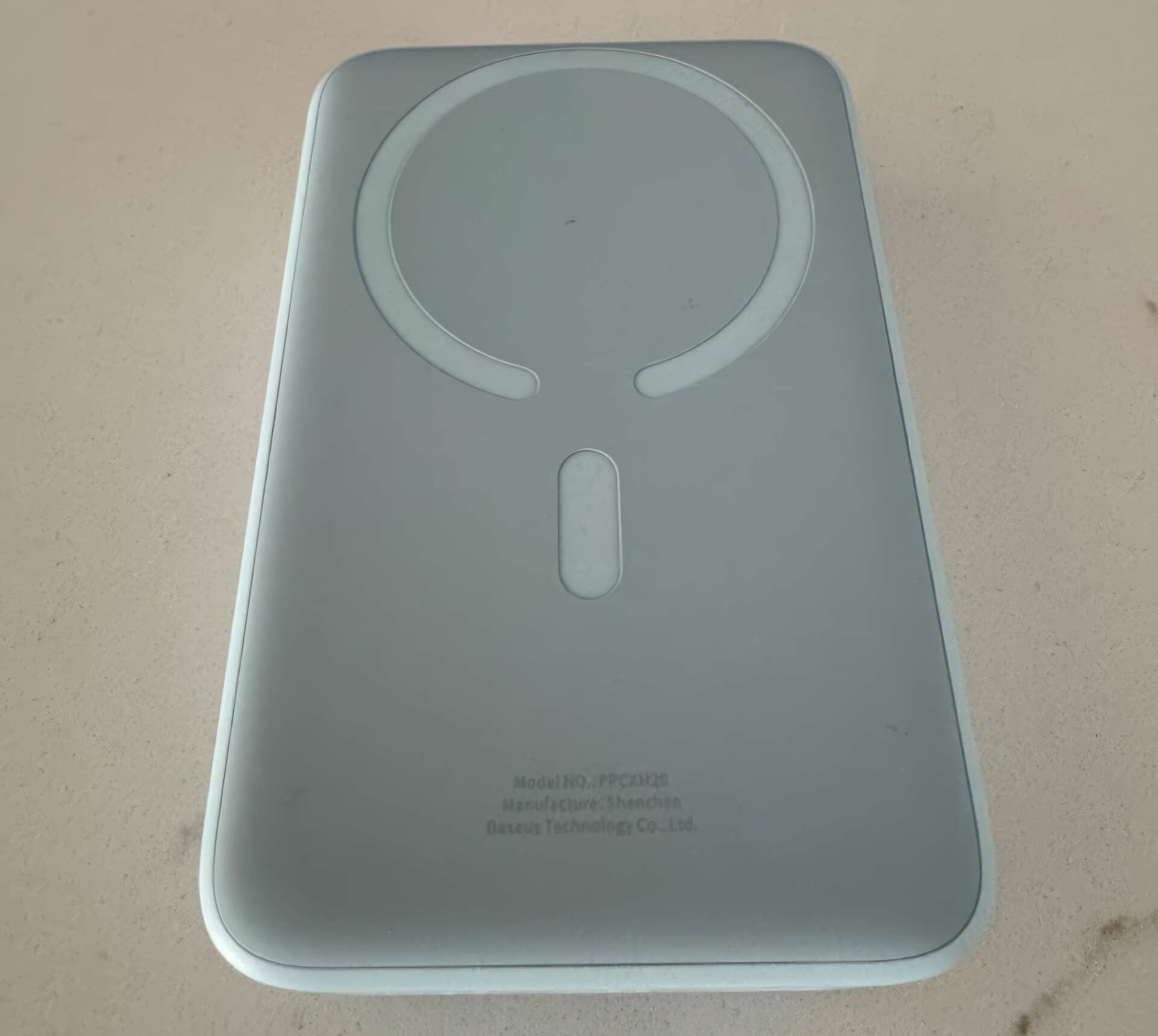 Baseus 20000mAh 20W Magnetic Battery Pack Back Baseus 20000mAh 20W Magnetic Battery Pack Back