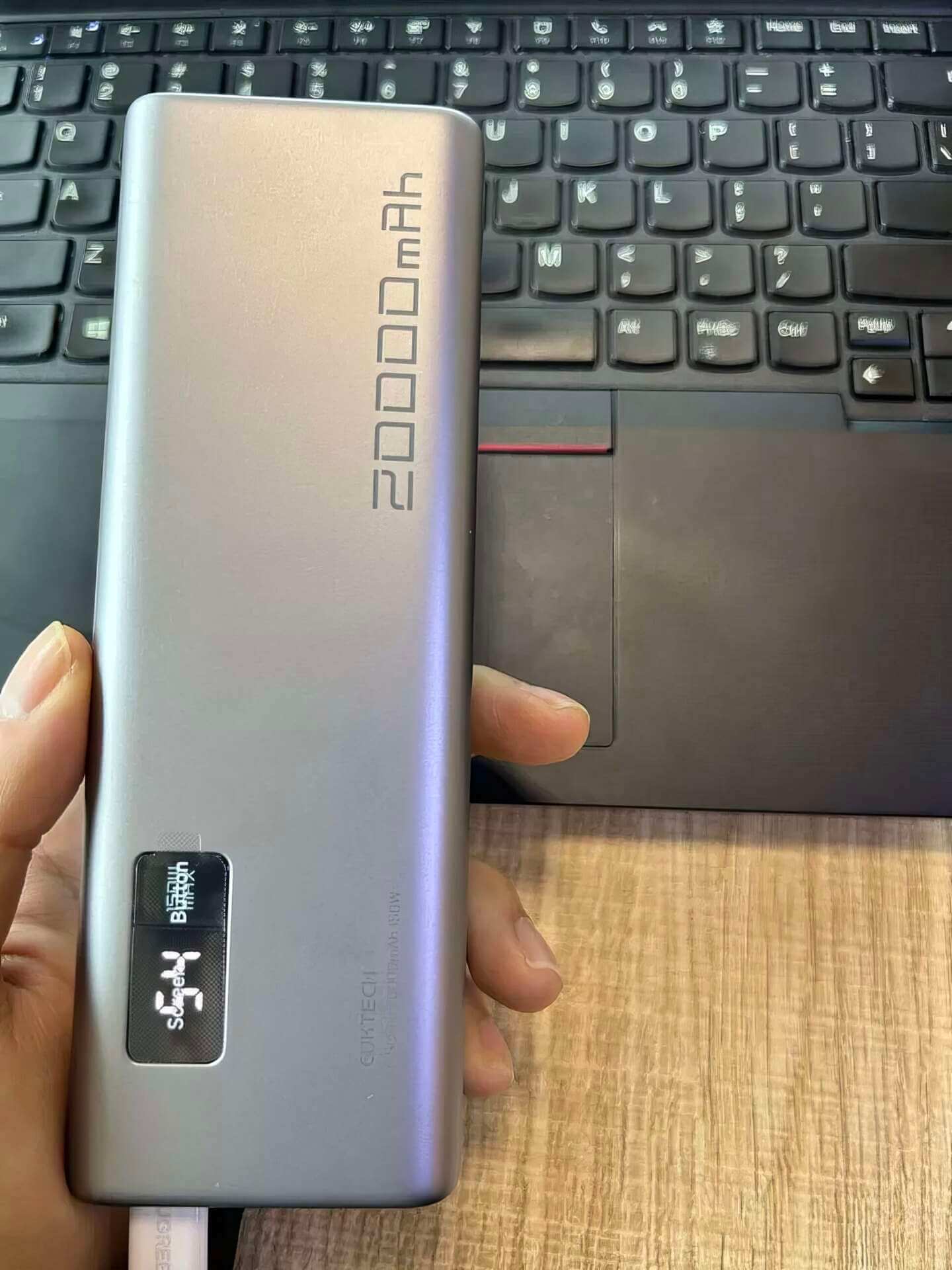 UKTECH 15 Power Bank 100W 20000mAh Review UKTECH 15 Power Bank 100W 20000mAh Review